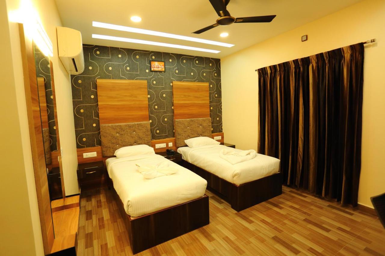 Vedha Residency Hotel Tiruvannamalai Exterior photo
